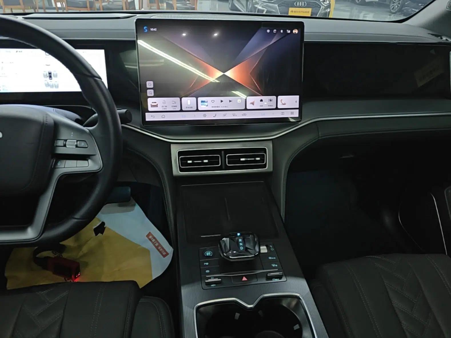 BYD Song L DM-i 2025 Intelligent Driving Version 160 km Beyond-Range Type — миниатюра 20
