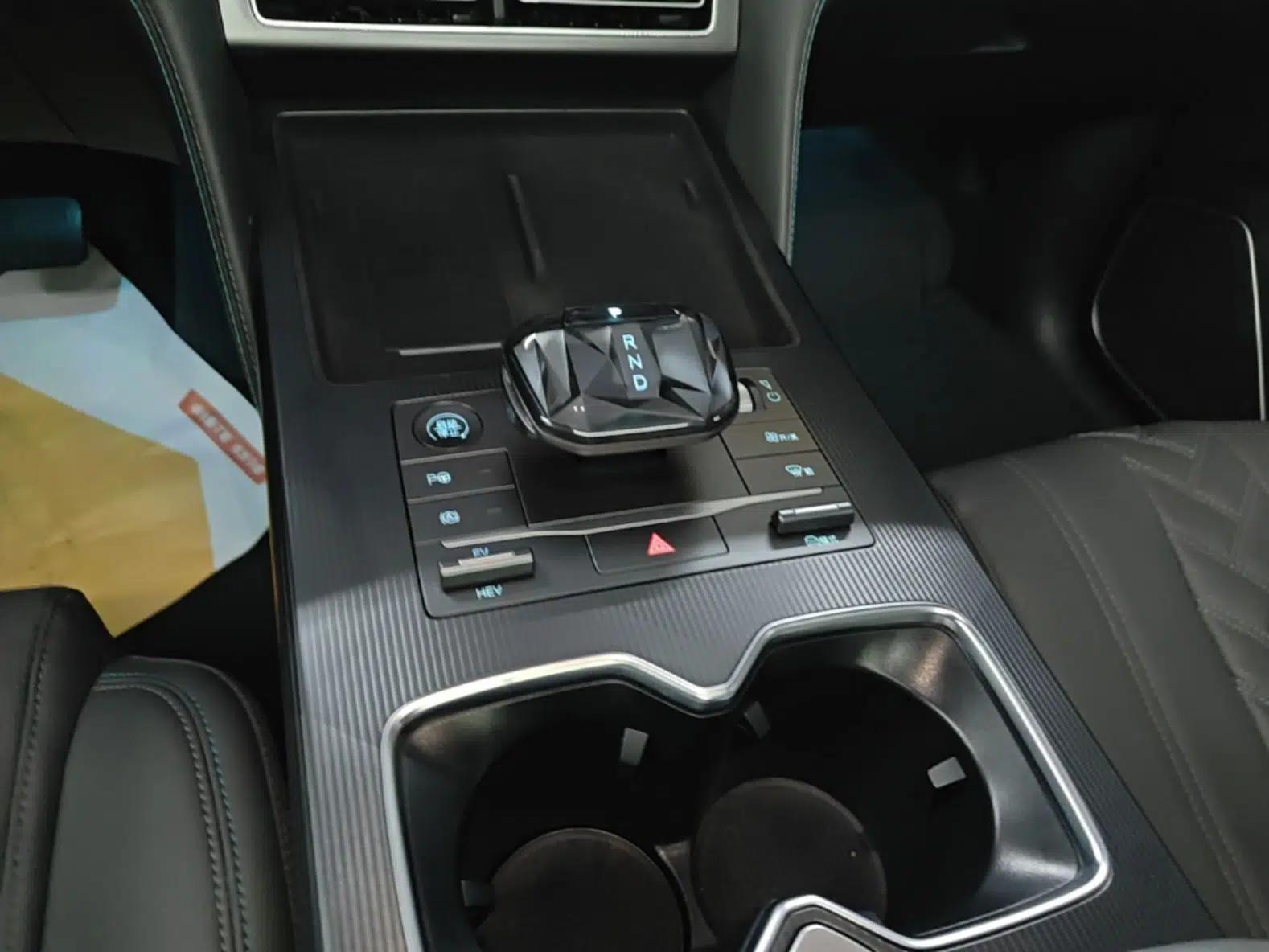 BYD Song L DM-i 2025 Intelligent Driving Version 160 km Beyond-Range Type — миниатюра 21