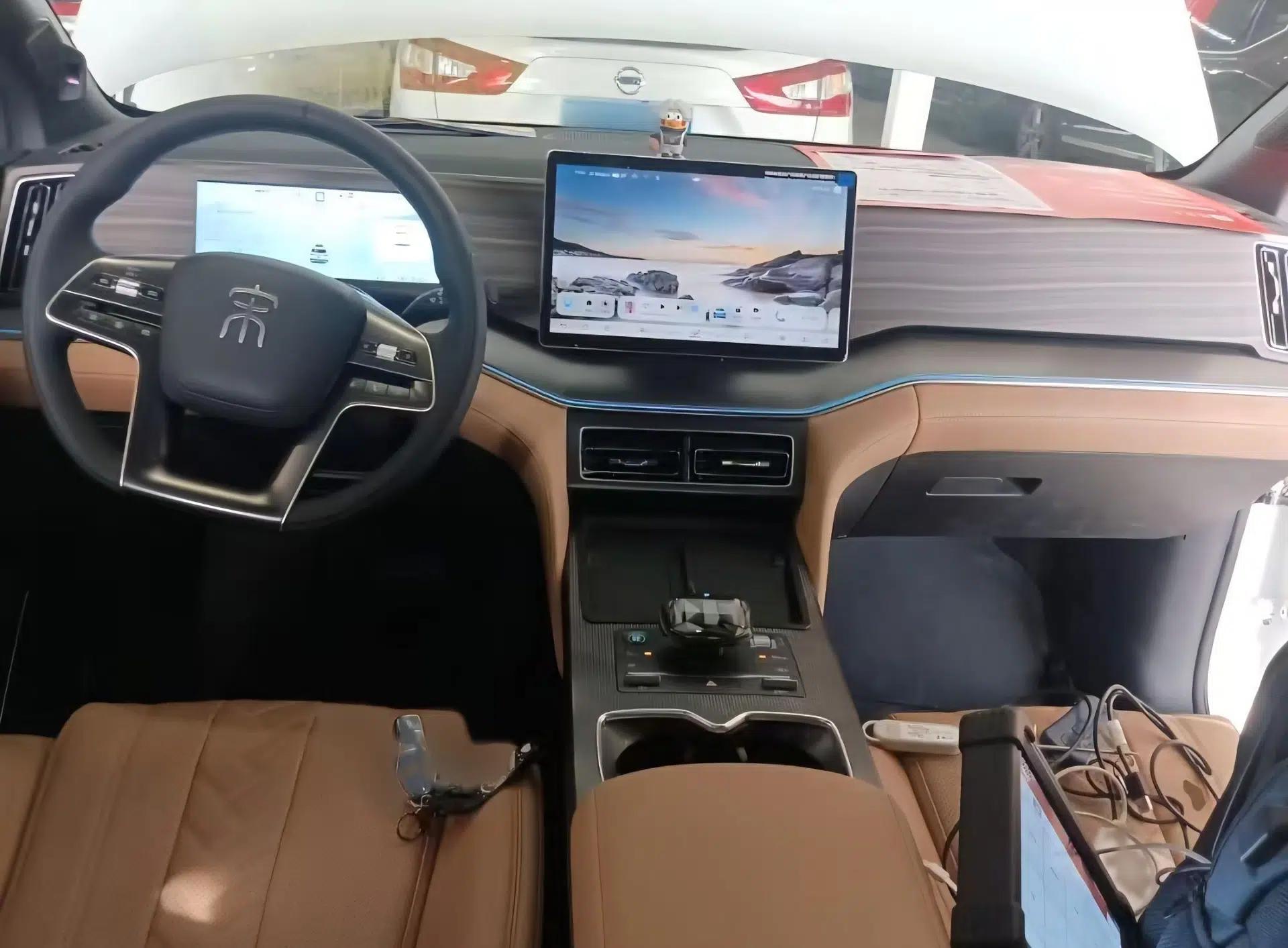BYD Song L DM-i 2024 112 km Beyond Edition — миниатюра 8
