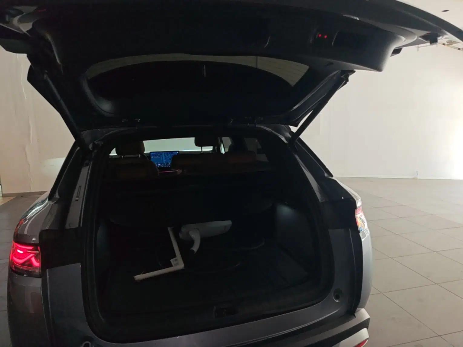 BYD Song L DM-i 2025 Intelligent Driving Version 160 km Beyond-Range Type — миниатюра 22