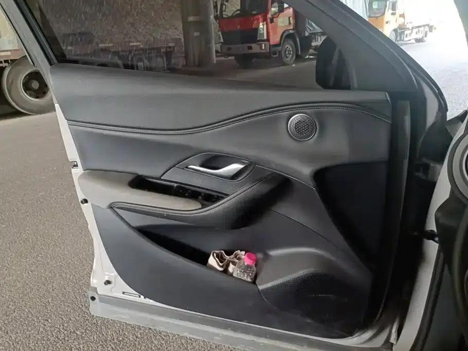 Hiace 05 DM-i 2025 Model DM-i 115KM Premium Edition — миниатюра 7