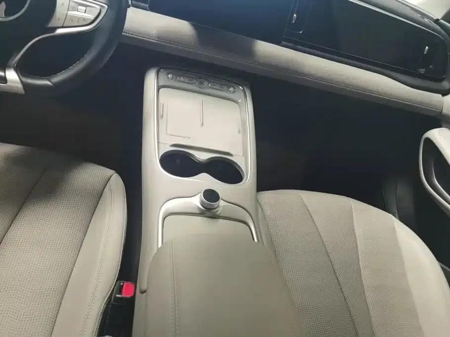 Hiace 05 EV 2025 520KM Flagship Intelligent Navigation Edition — миниатюра 16