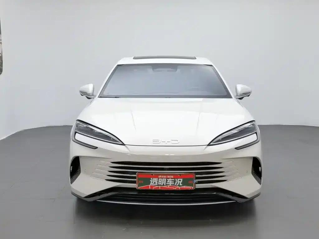Seal 07 DM-i 2025 Intelligent Driving Edition DM-i 1.5L 125km Luxury Model — миниатюра 3