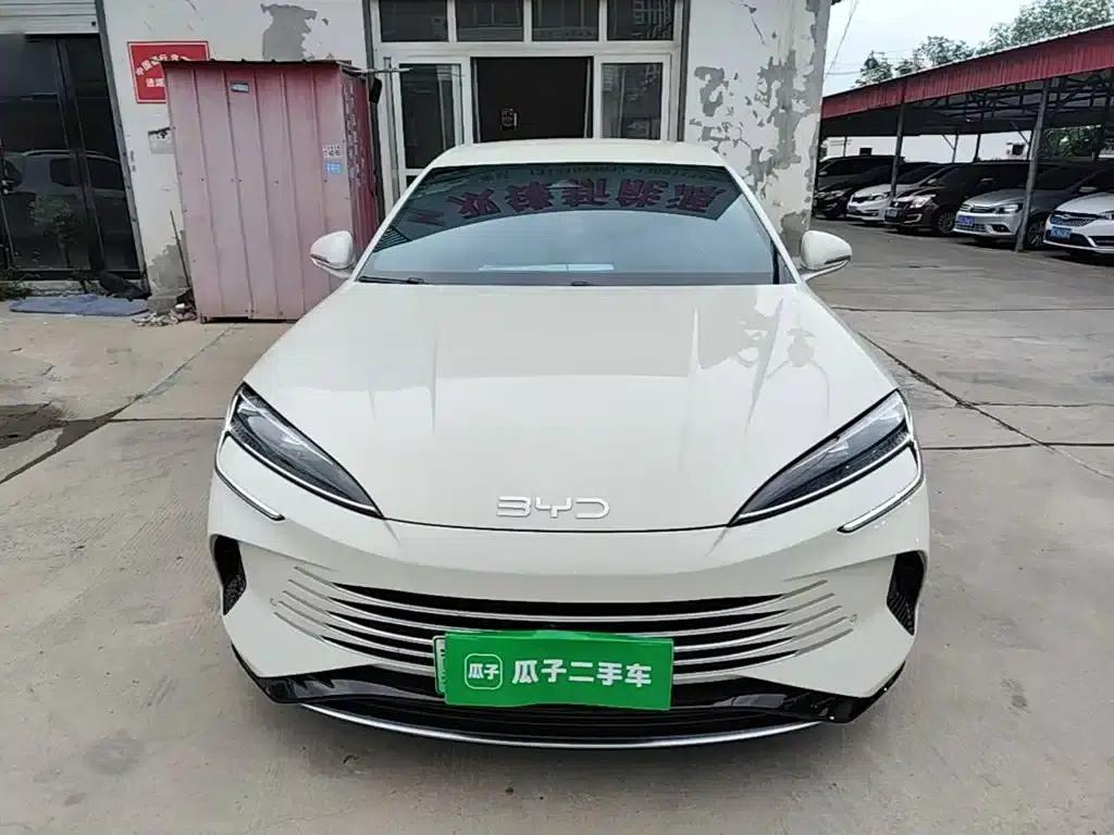 Seal 07 DM-i 2025 Model DM-i 1.5L 70km Elite — миниатюра 3