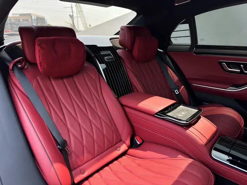 2024 Mercedes-Benz S-Class AMG PHEV AMG S 63 L E Performance — миниатюра 31