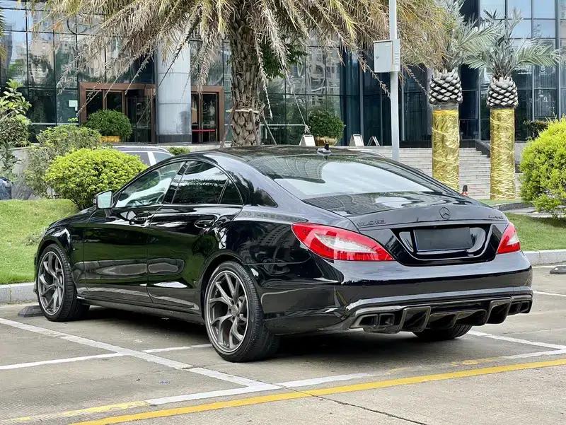 2012 Mercedes-Benz CLS-Class AMG 63 — миниатюра 4