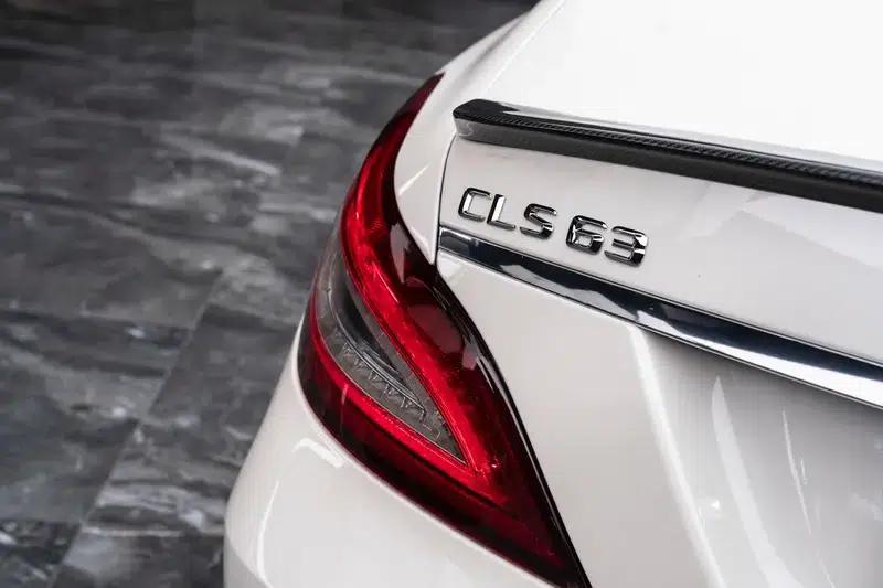 2015 Mercedes-Benz CLS-Class AMG 63 4MATIC — миниатюра 8