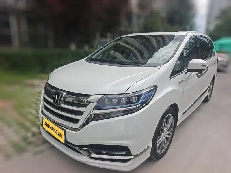 Elysion 2019 2.0L Hybrid Supreme Edition — миниатюра 1