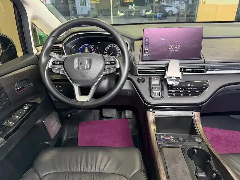 Elysion 2024 2.0L e:HEV Luxury Edition — миниатюра 9