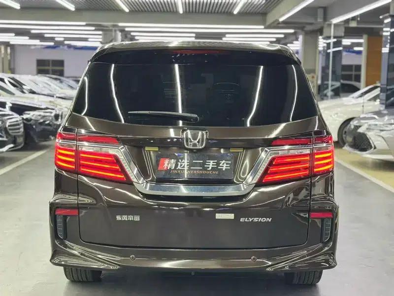 Elysion 2016 2.4L Supreme Edition — миниатюра 5