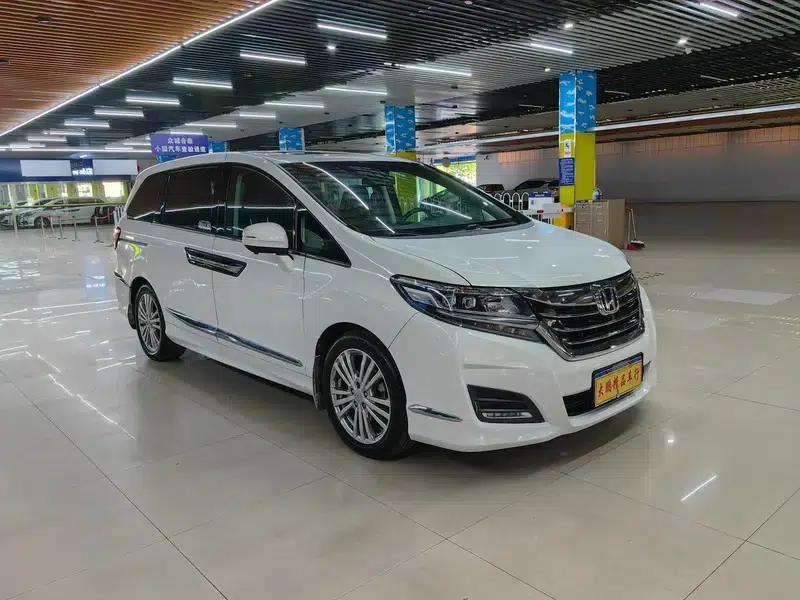 Elysion 2016 2.4L Classic Edition — миниатюра 3