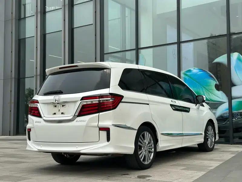 Elysion 2016 2.4L Luxury Edition — миниатюра 7