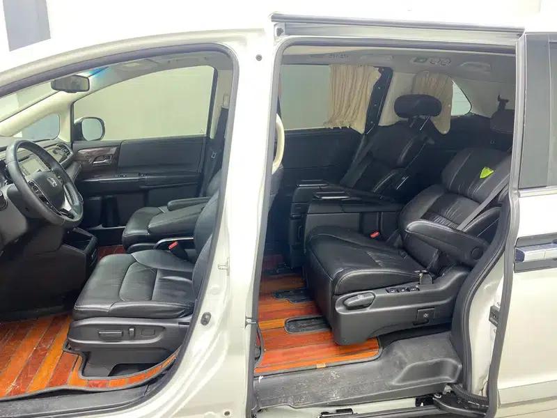 Elysion 2016 2.4L Supreme Edition — миниатюра 12