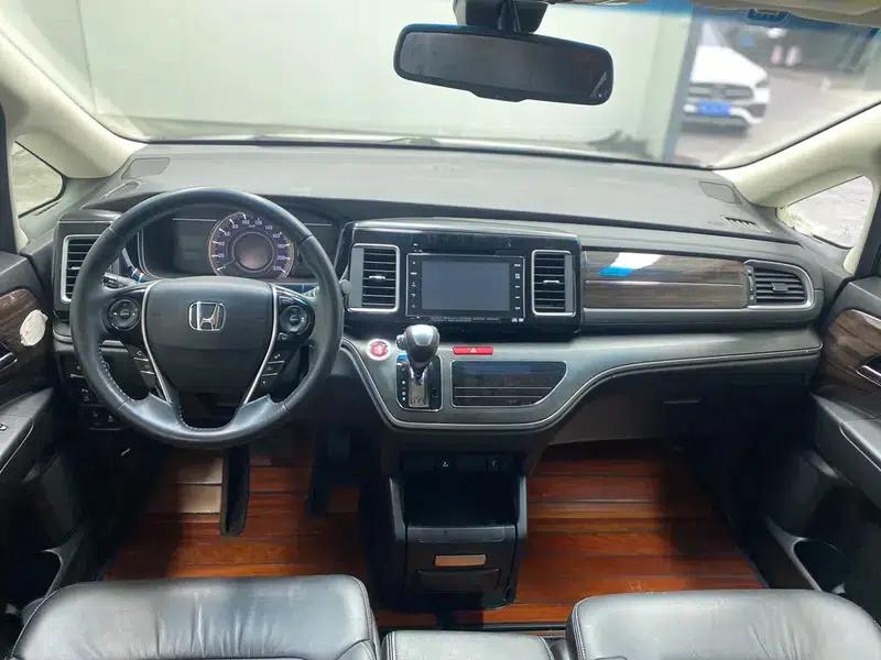 Elysion 2016 2.4L Supreme Edition — миниатюра 9
