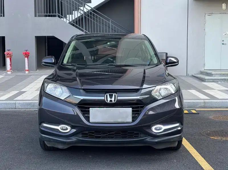 Vezel 2016 1.8L CVT 2WD Pioneer Edition — миниатюра 2