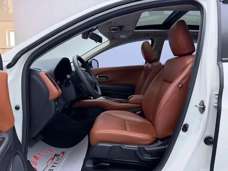 Vezel 2022 1.5L CVT Elite Smart Edition — миниатюра 10