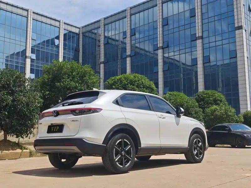 Vezel 2023 1.5L CVT Elite Edition — миниатюра 7