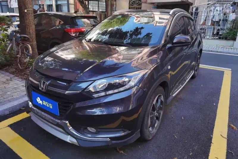 Vezel 2017 1.8L CVT 2WD Pioneer Edition — миниатюра 1