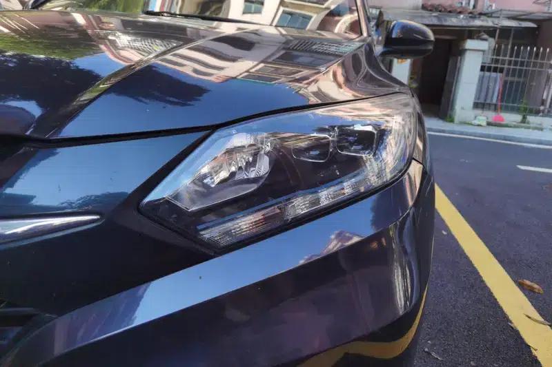 Vezel 2017 1.8L CVT 2WD Pioneer Edition — миниатюра 4