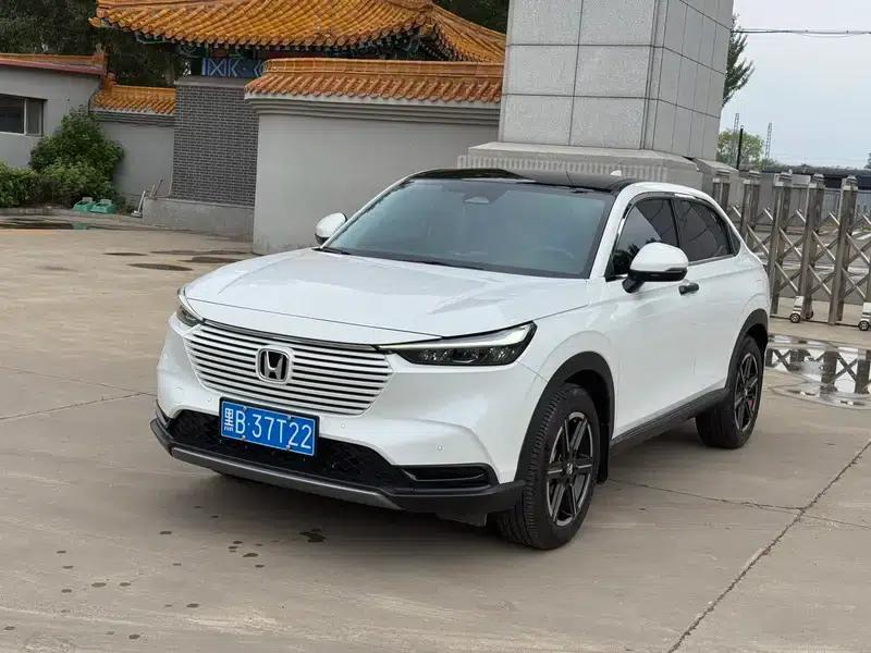 Vezel 2023 1.5L CVT Pioneer Edition — миниатюра 1