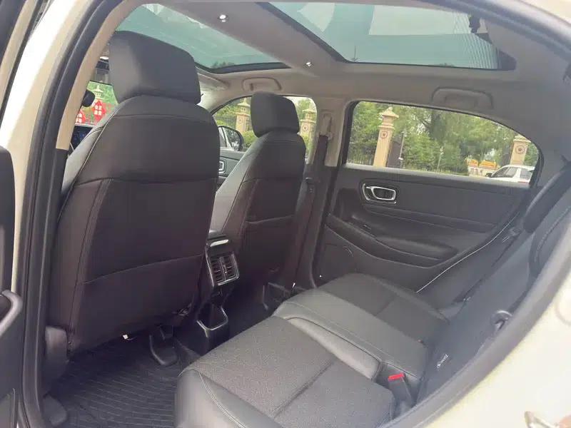 Vezel 2023 1.5L CVT Pioneer Edition — миниатюра 17