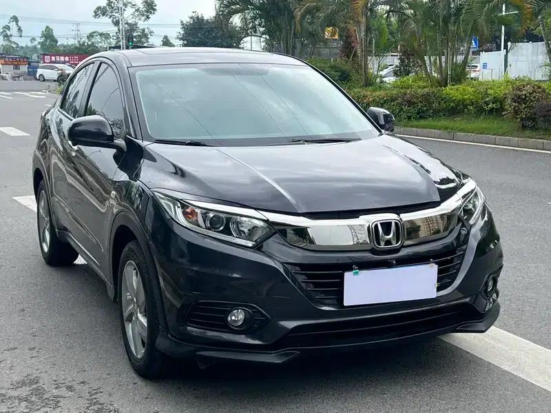 Vezel 2020 1.5L CVT Elite Edition — миниатюра 3