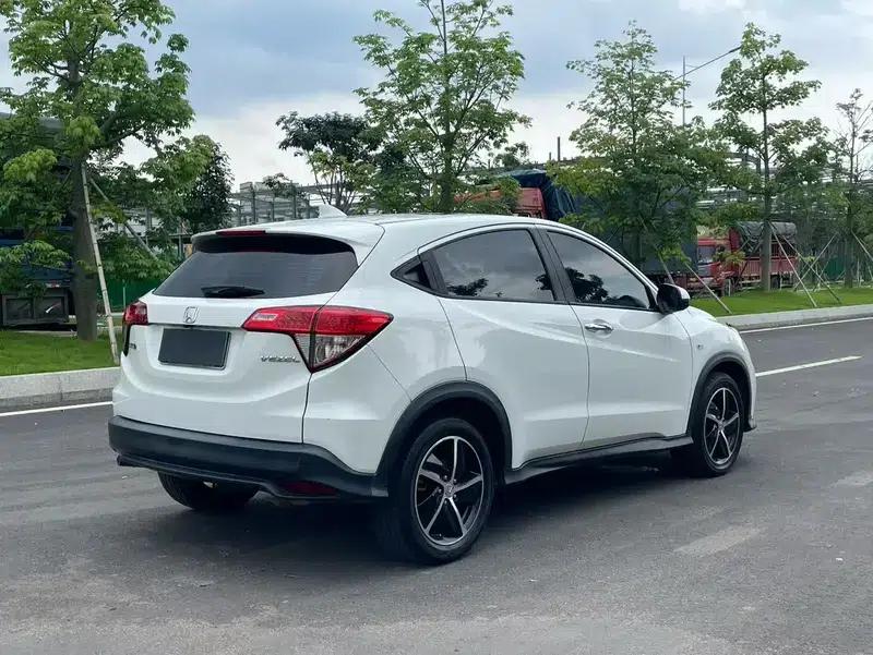 Vezel 2020 1.5L CVT Pioneer Edition — миниатюра 4