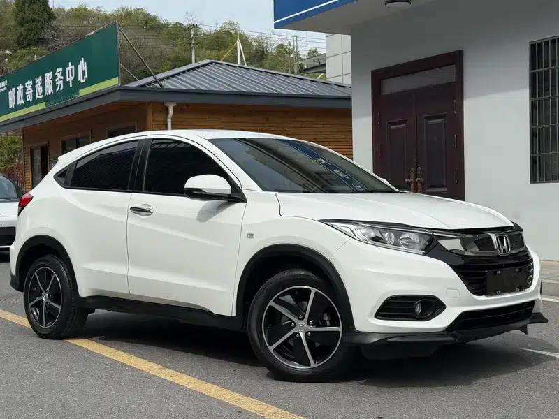 Vezel 2020 1.5L CVT Pioneer Edition — миниатюра 3