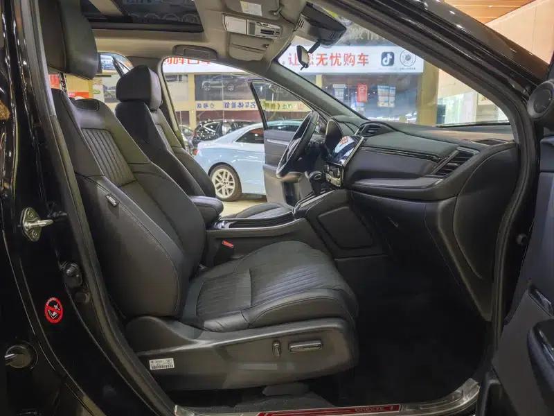 2021 Honda CR-V 240TURBO CVT 4WD Premium Edition — миниатюра 19