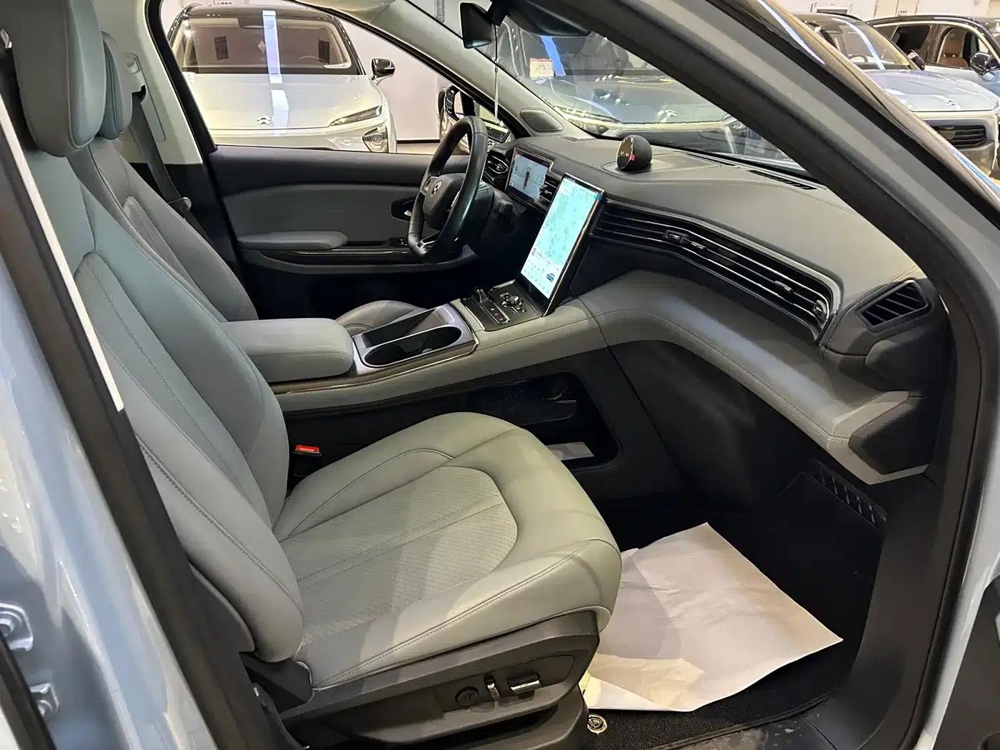 NIO ES6 2020 420KM Sport Edition — миниатюра 6