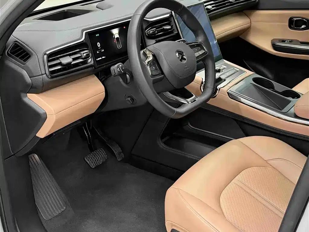 NIO ES6 2020 420KM Sport Edition — миниатюра 4