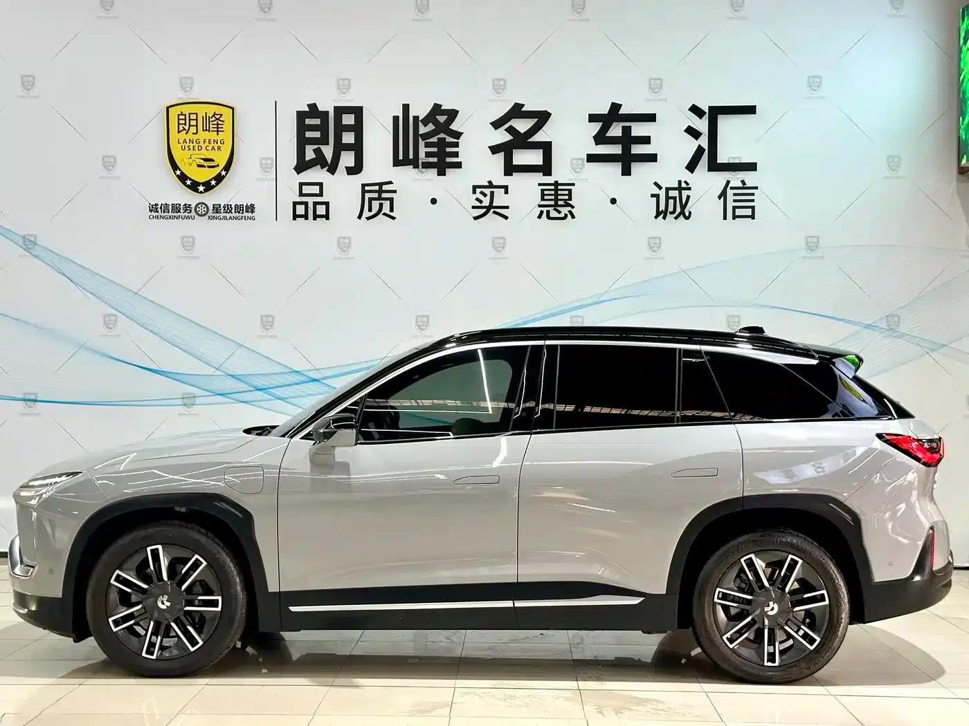 NIO ES6 2020 420KM Sport Edition — миниатюра 7