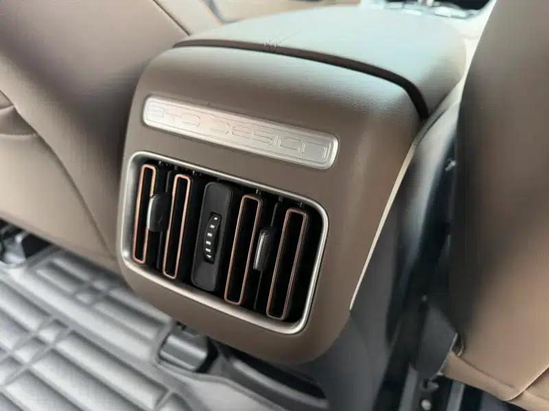 Song Pro DM 2022 DM-i 110km Flagship Pro — миниатюра 8