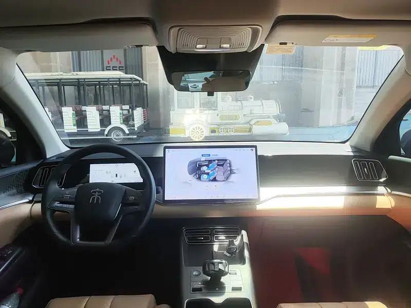 Song Pro DM 2025 Second Generation Intelligent Driving Edition DM-i 75KM Leading Model — миниатюра 11
