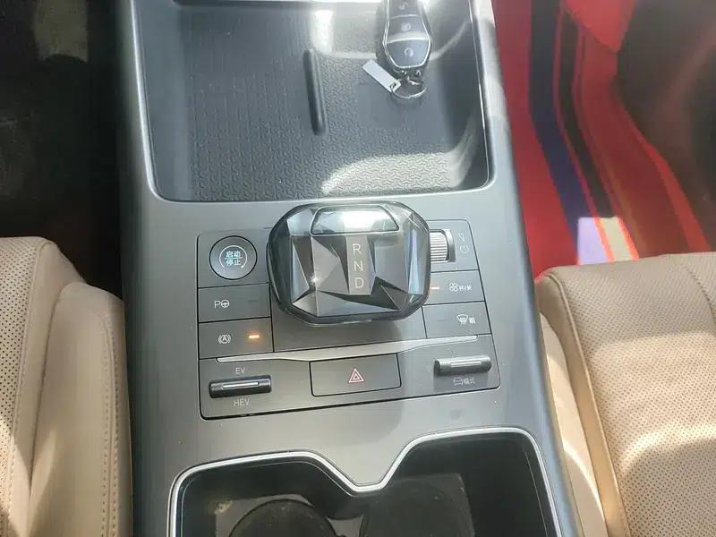 Song Pro DM 2025 Second Generation Intelligent Driving Edition DM-i 75KM Leading Model — миниатюра 15