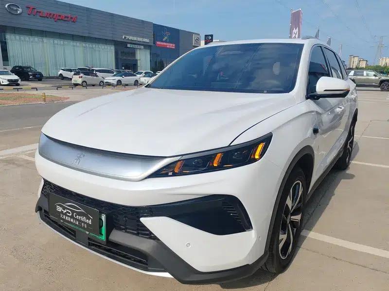 Song Pro DM 2026 DM-i 220KM Superior Edition — миниатюра 1