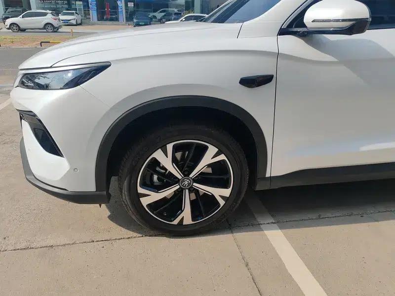 Song Pro DM 2026 DM-i 220KM Superior Edition — миниатюра 7
