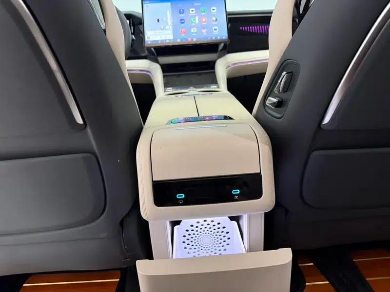 Summer 2026 DM-i 218KM Excellence — миниатюра 22