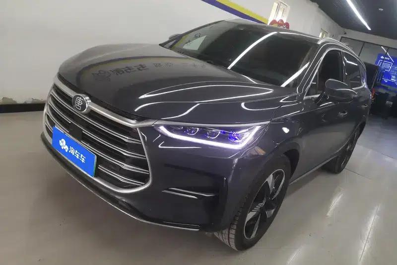 Tang DM 2023 DM-i Champion Edition 112KM Deluxe Model — миниатюра 1