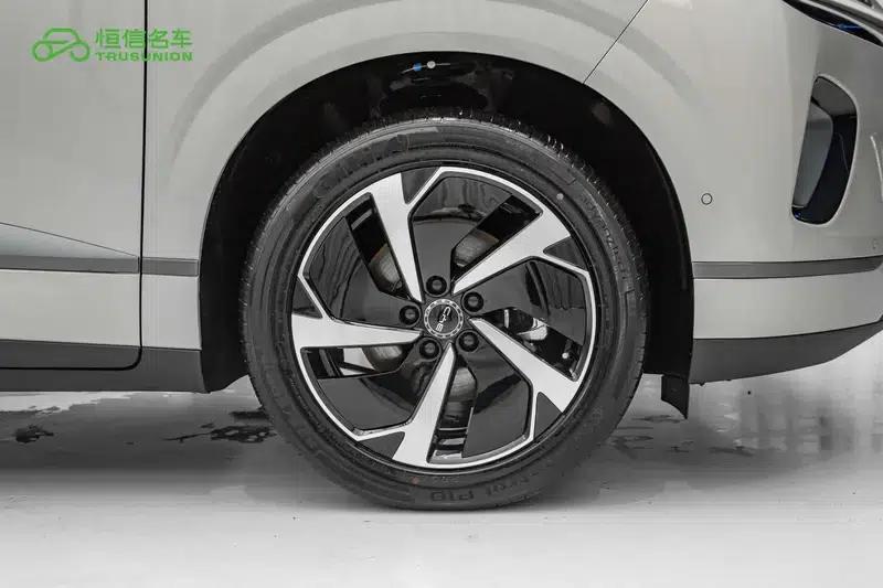 Hiace 06DM 2025 DM-i 205KM Navigation Pro Edition — миниатюра 11