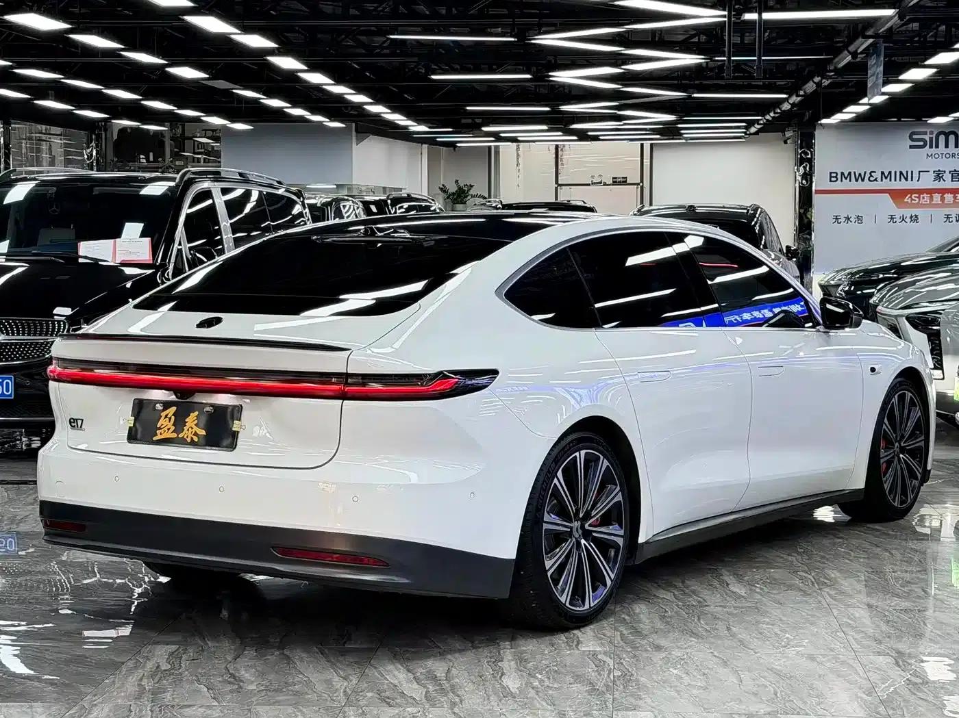 NIO ET7 2024 75kWh Executive Signature Edition — миниатюра 7