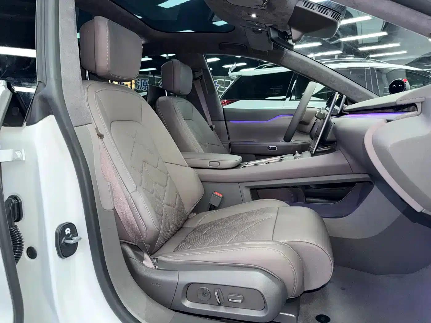 NIO ET7 2024 75kWh Executive Signature Edition — миниатюра 10
