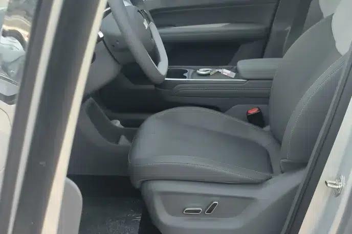 Yueyi 03 2025 Model 445km Heartfelt Edition — миниатюра 13