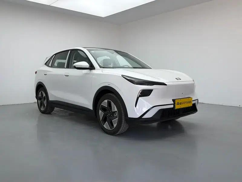 Yueyi 03 2025 565km Premium Edition — миниатюра 3