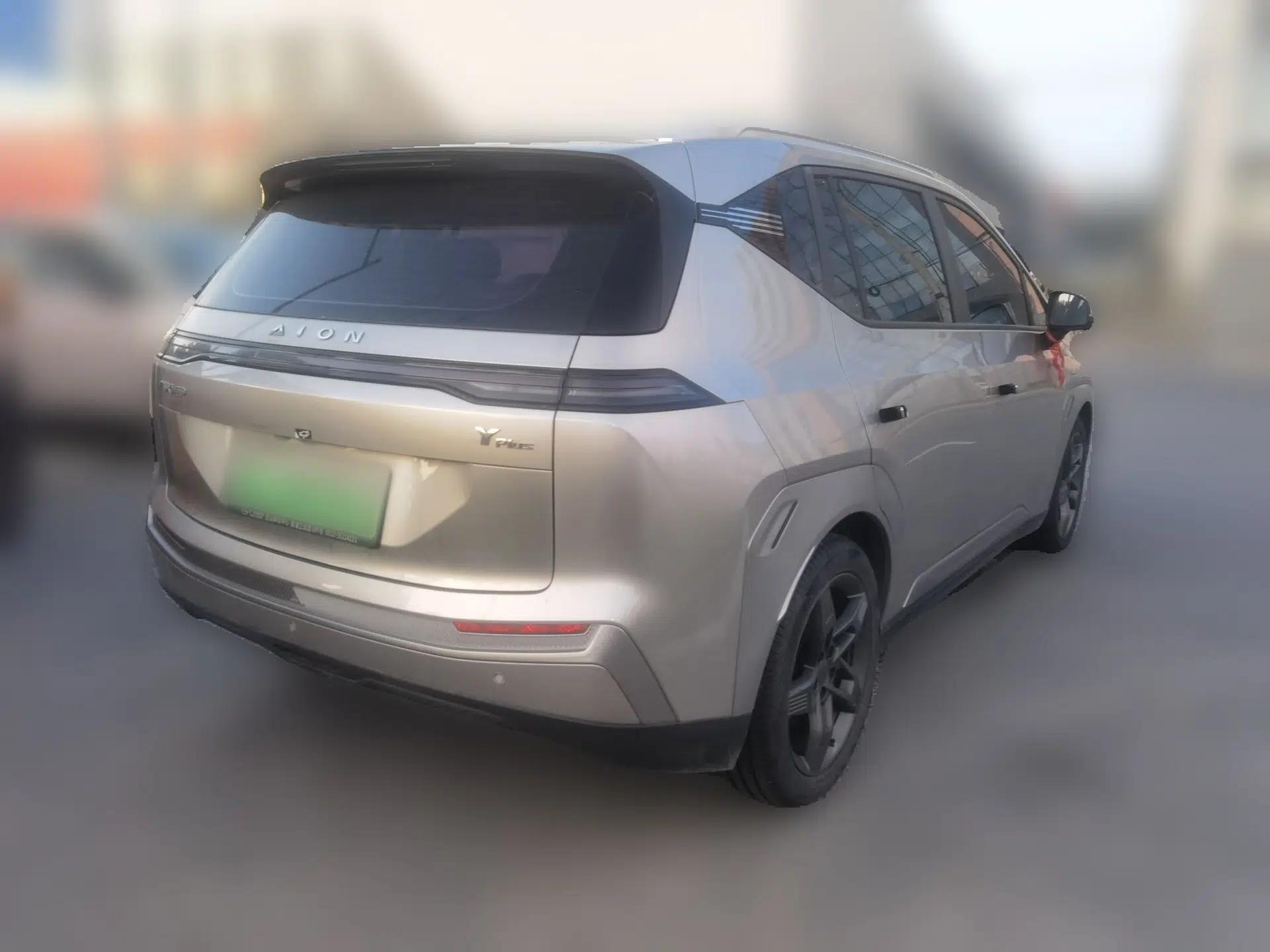 AION Y 2022 Plus 70 Tech Edition — миниатюра 4