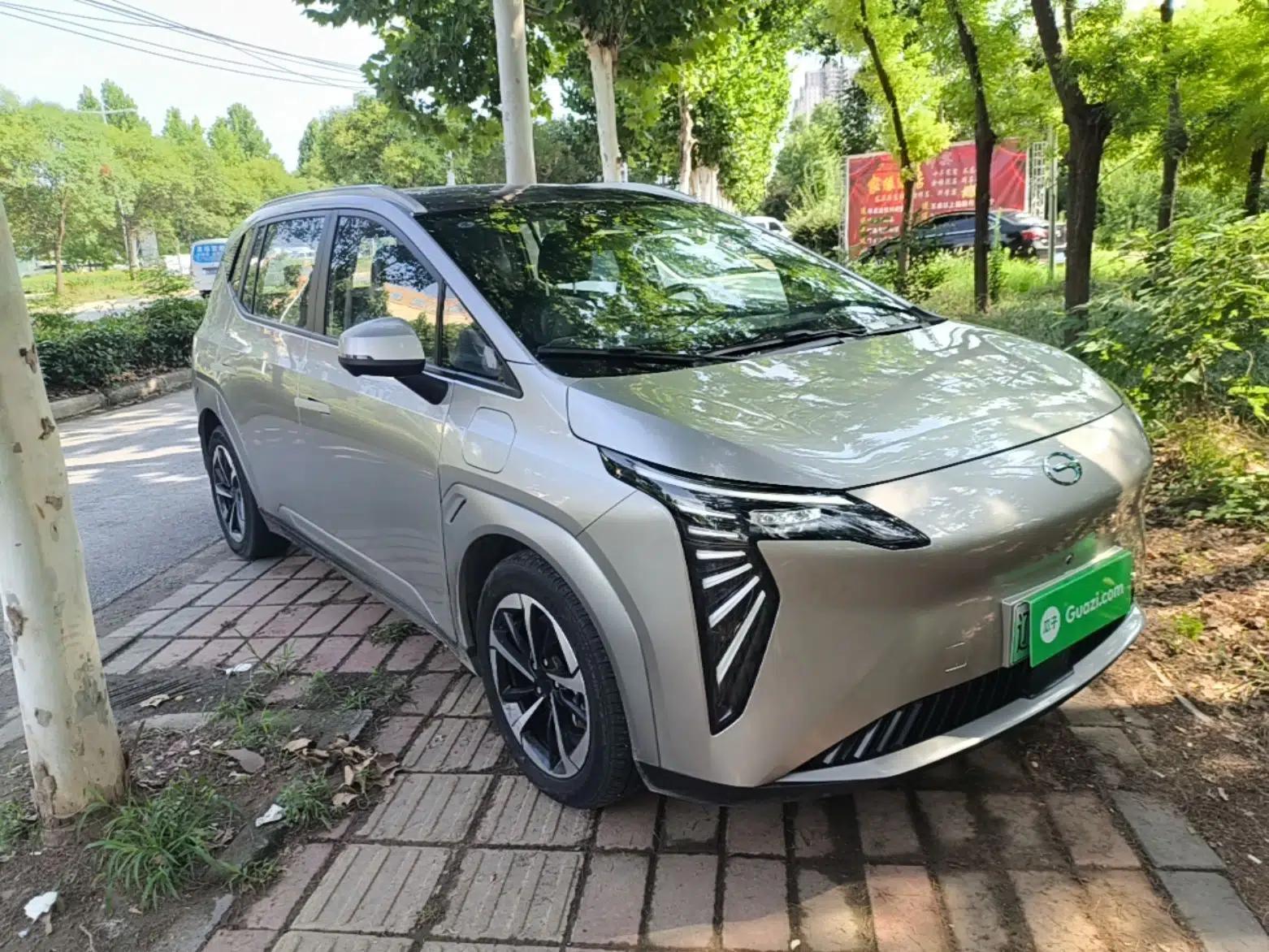 AION Y 2023 Plus 510 Smart Edition — миниатюра 3