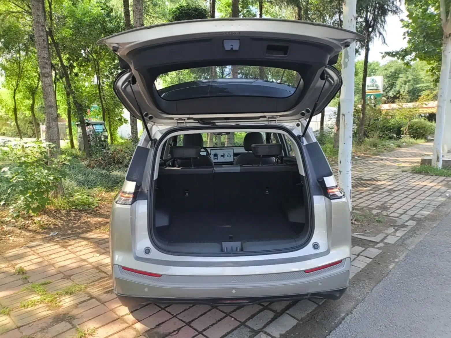 AION Y 2023 Plus 510 Smart Edition — миниатюра 22