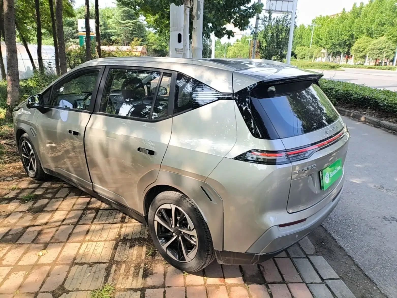 AION Y 2023 Plus 510 Smart Edition — миниатюра 4