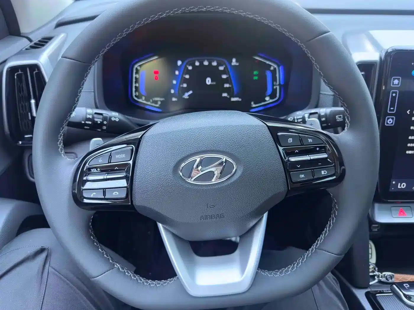 Beijing Hyundai ix35 2021 240TGDi DCT 2WD GLS Leading Edition — миниатюра 12