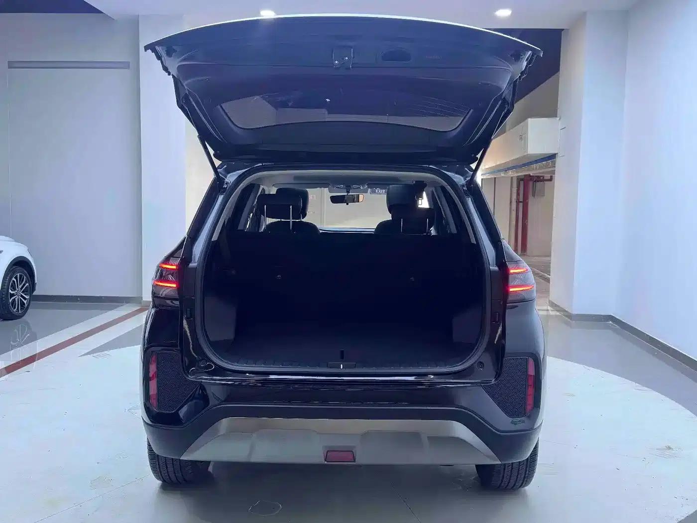 Beijing Hyundai ix35 2021 240TGDi DCT 2WD GLS Leading Edition — миниатюра 21